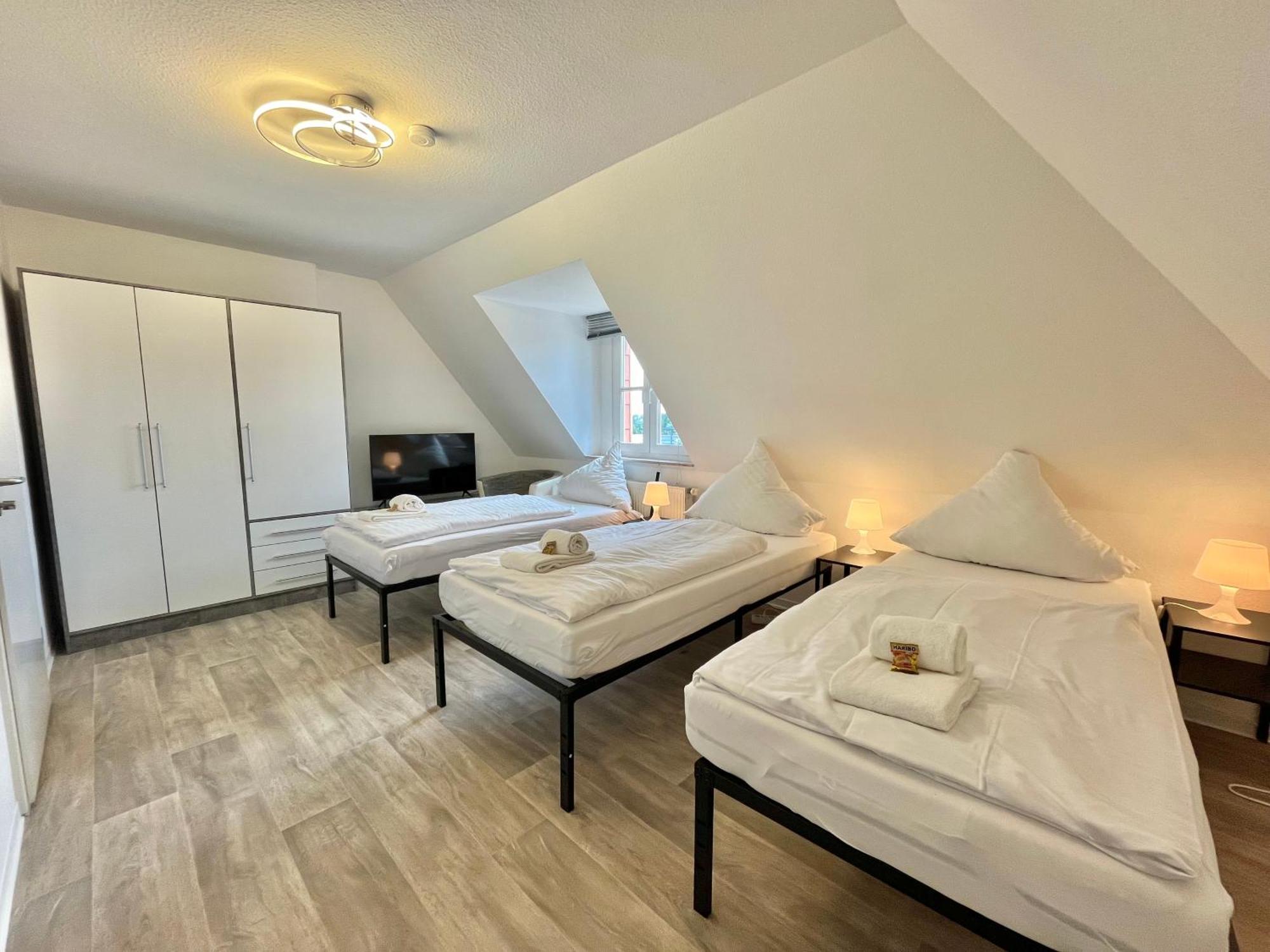 Guesthouse Bielefeld - Brake Екстер'єр фото
